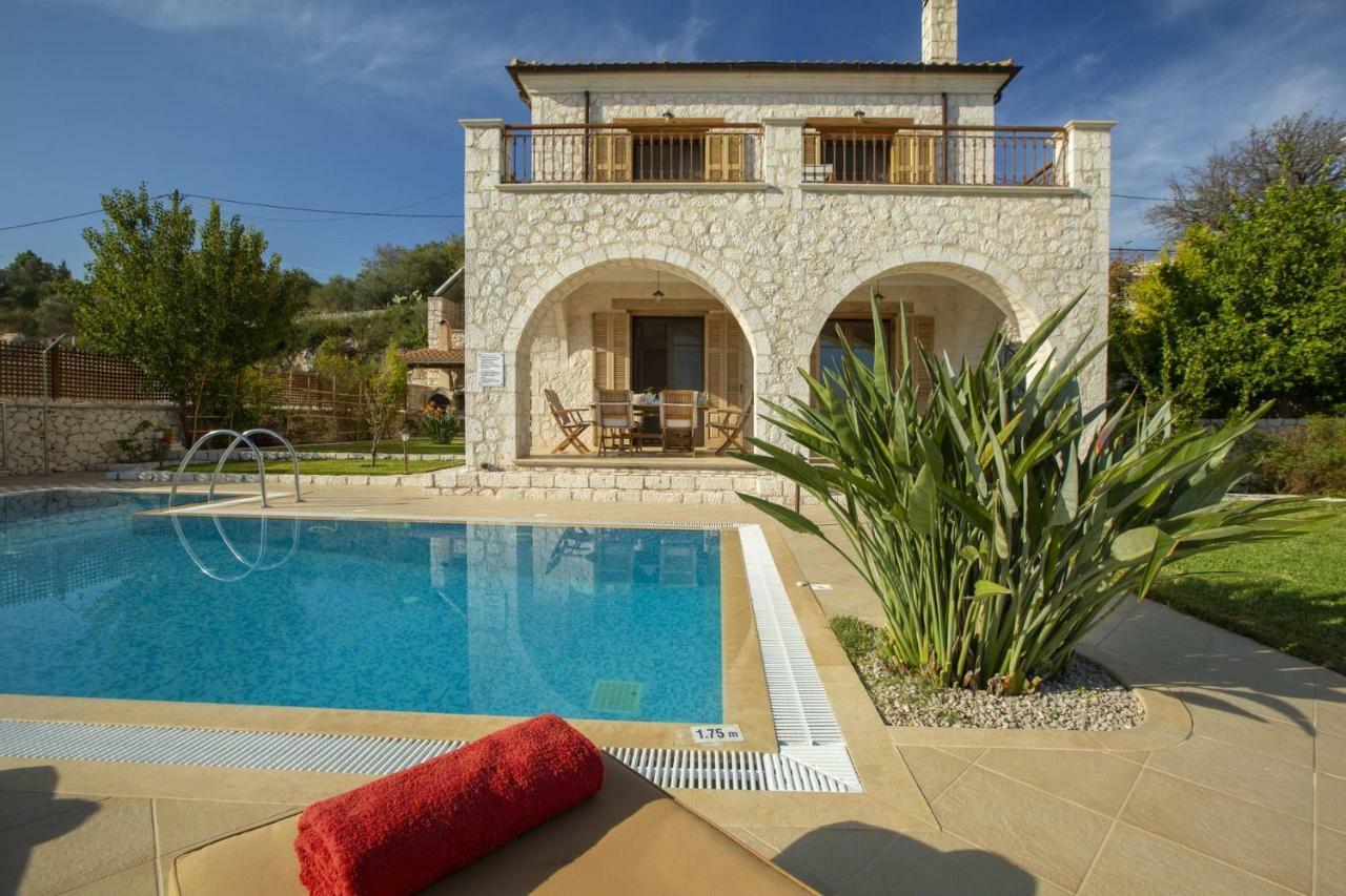 Villa Rubini Apolpaina ภายนอก รูปภาพ
