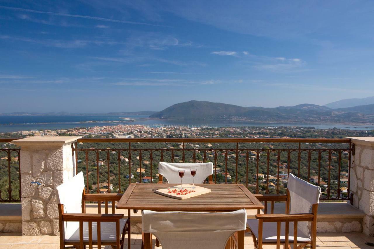 Villa Rubini Apolpaina ภายนอก รูปภาพ