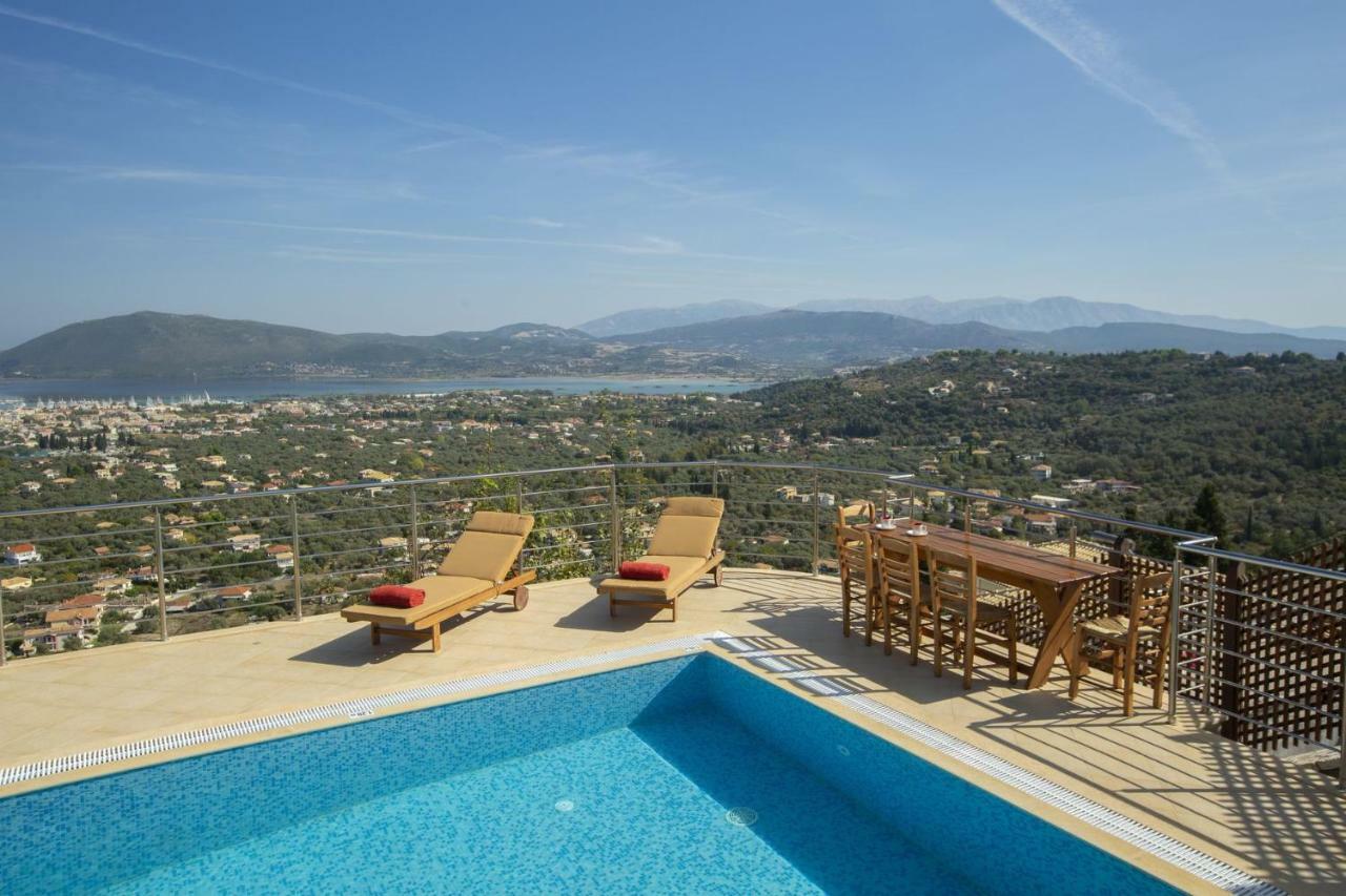Villa Rubini Apolpaina ภายนอก รูปภาพ