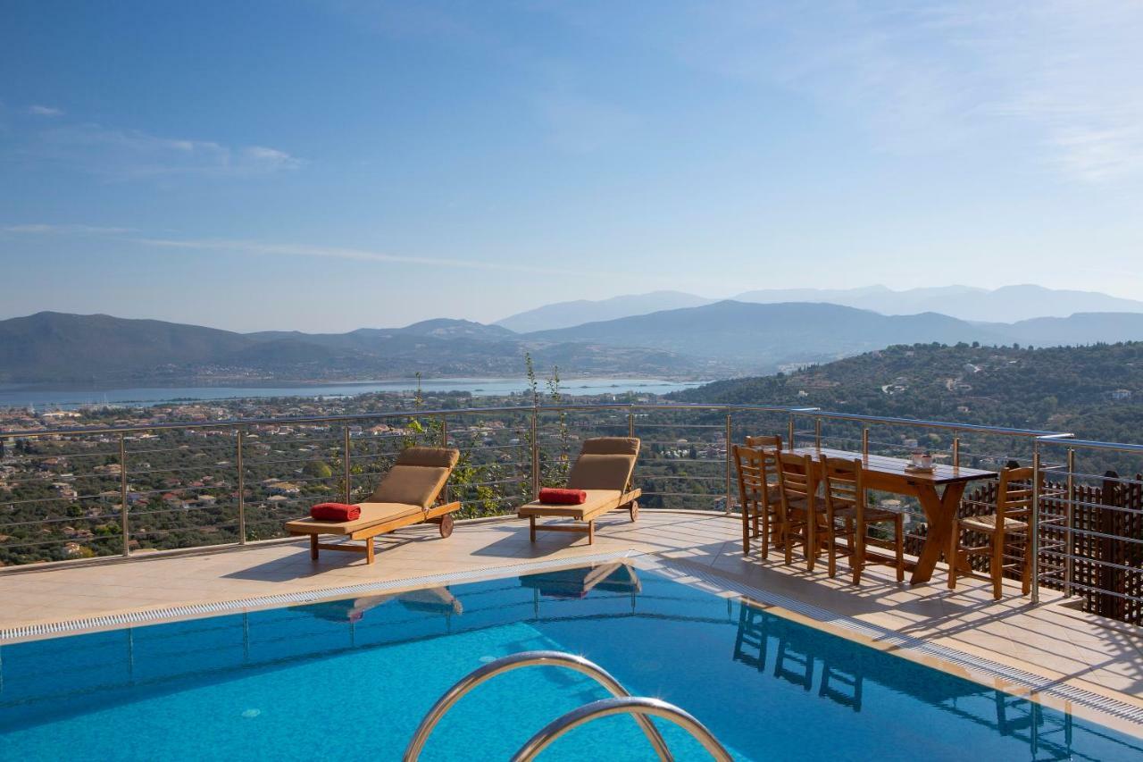 Villa Rubini Apolpaina ภายนอก รูปภาพ