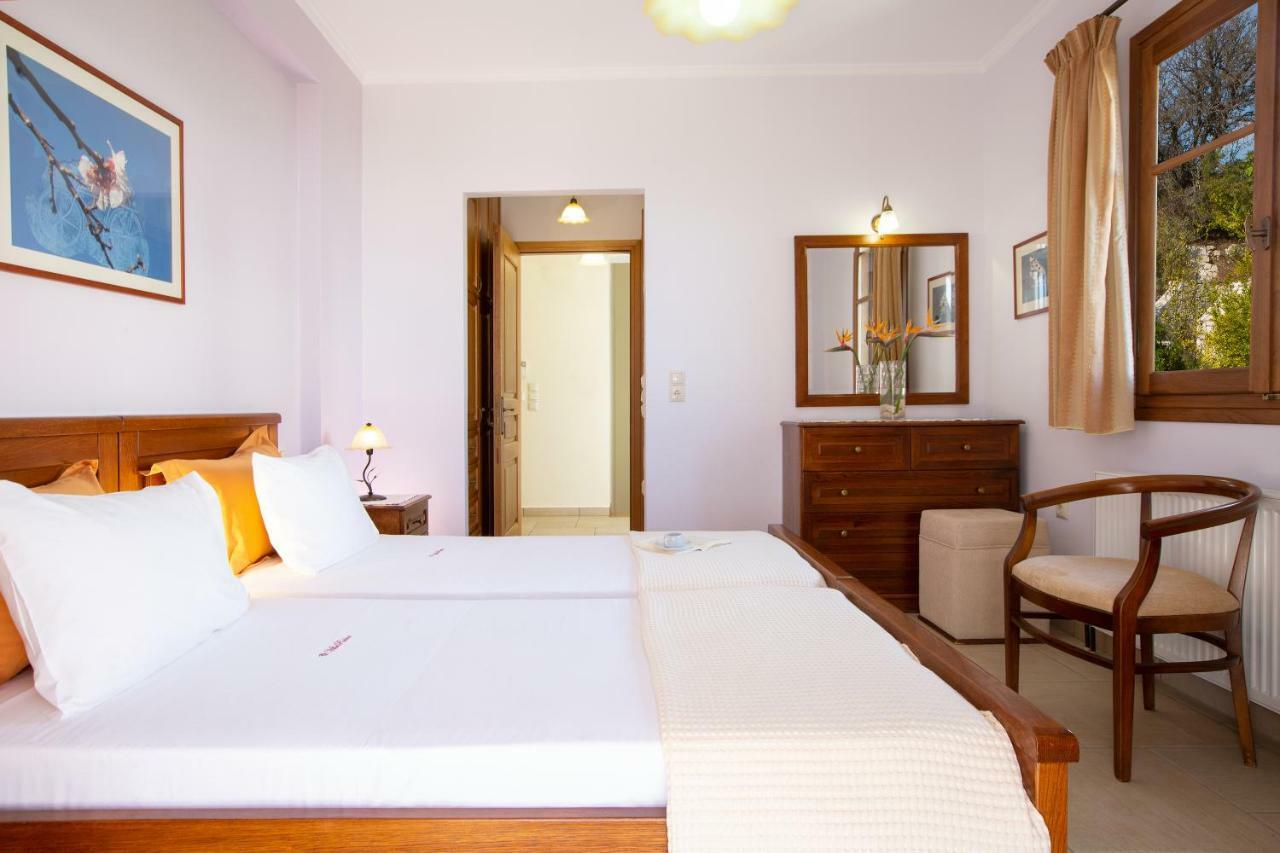 Villa Rubini Apolpaina ภายนอก รูปภาพ