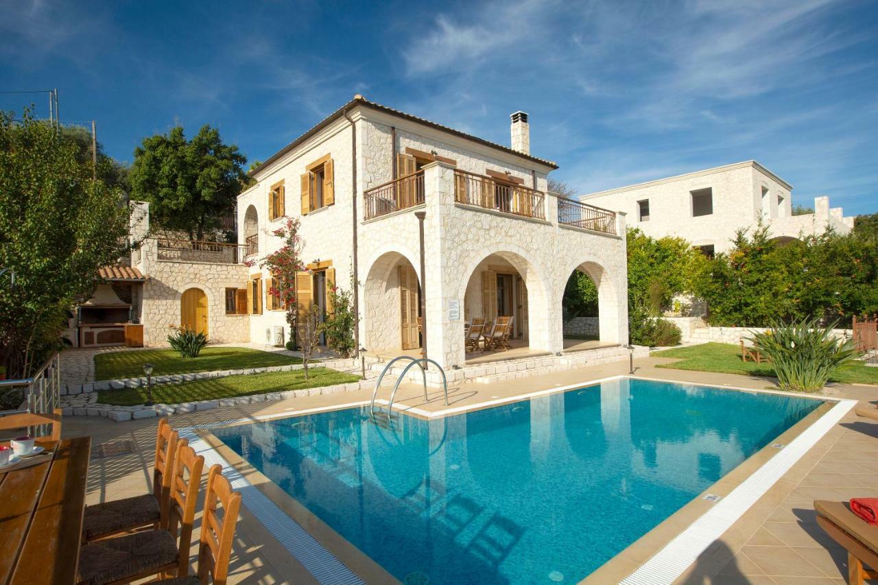 Villa Rubini Apolpaina ภายนอก รูปภาพ