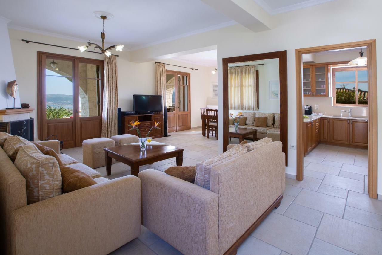 Villa Rubini Apolpaina ภายนอก รูปภาพ