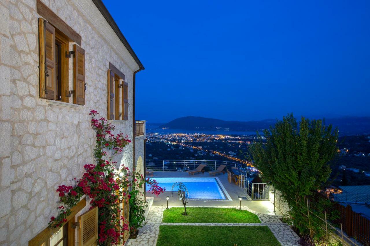 Villa Rubini Apolpaina ภายนอก รูปภาพ